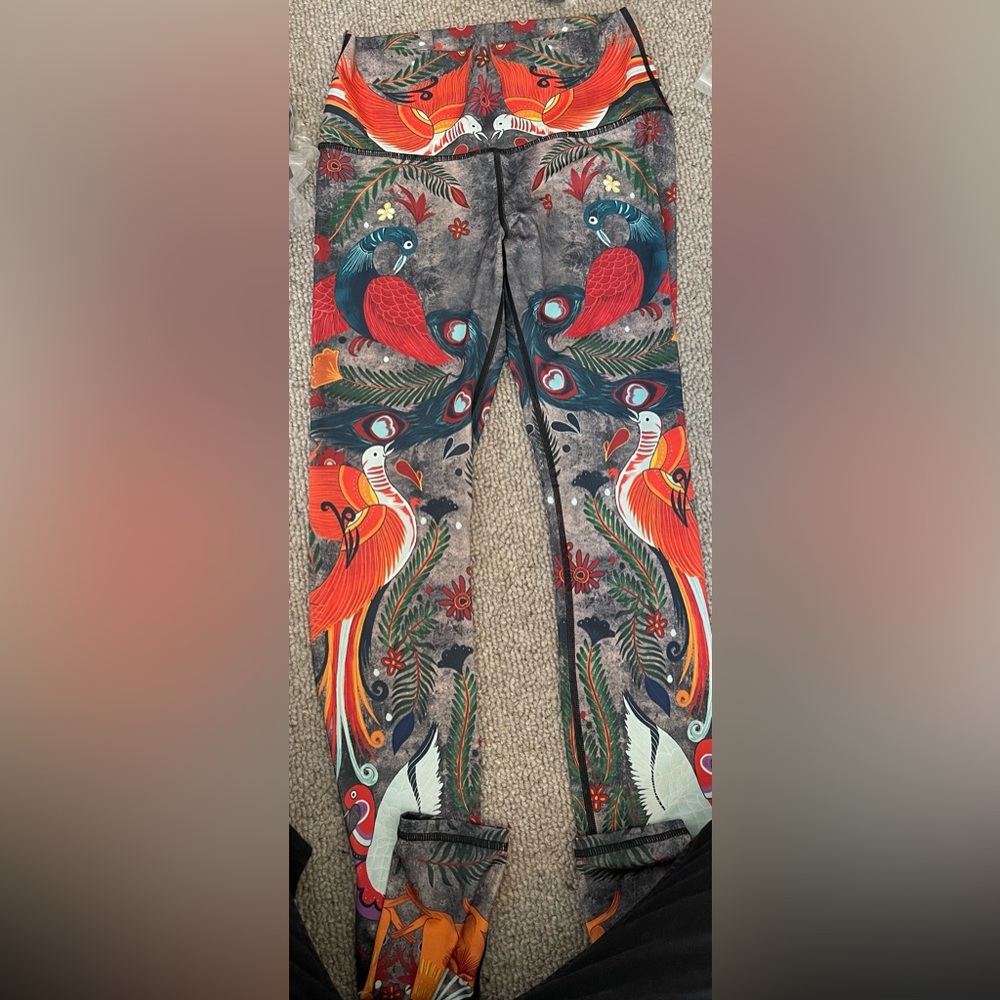Akasha Sun Yoga Leggings.          Bag 44